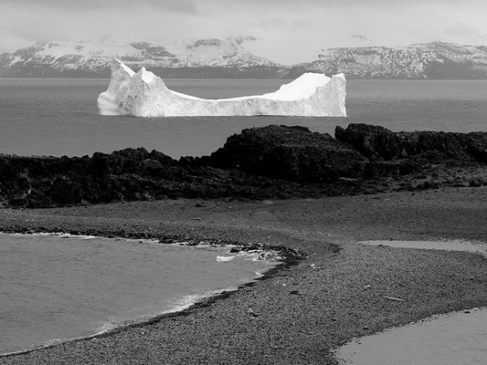 Antarctic Landscape 02 - Canvas