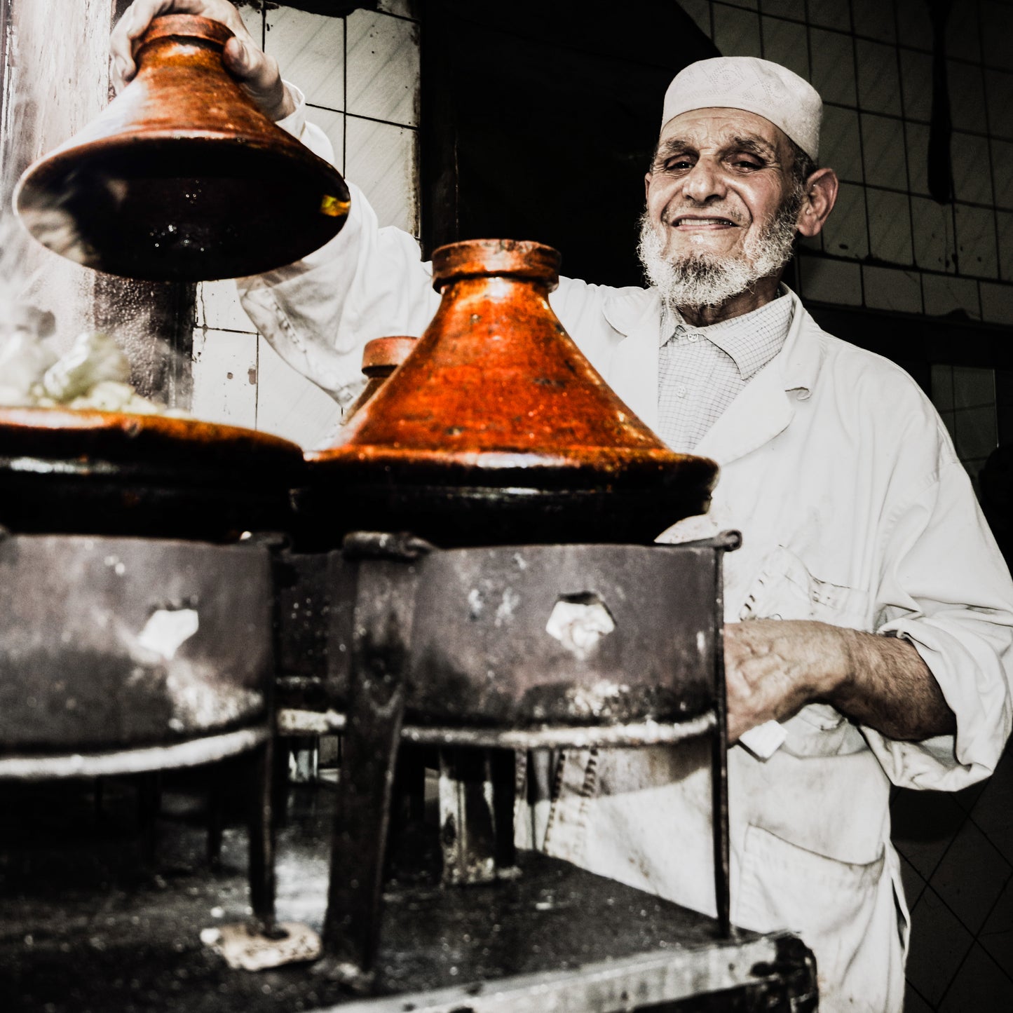 Souk Worker Casablanca - Canvas