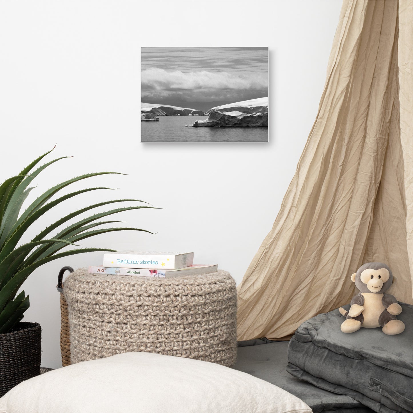 Antarctic Landscape 01 - Canvas